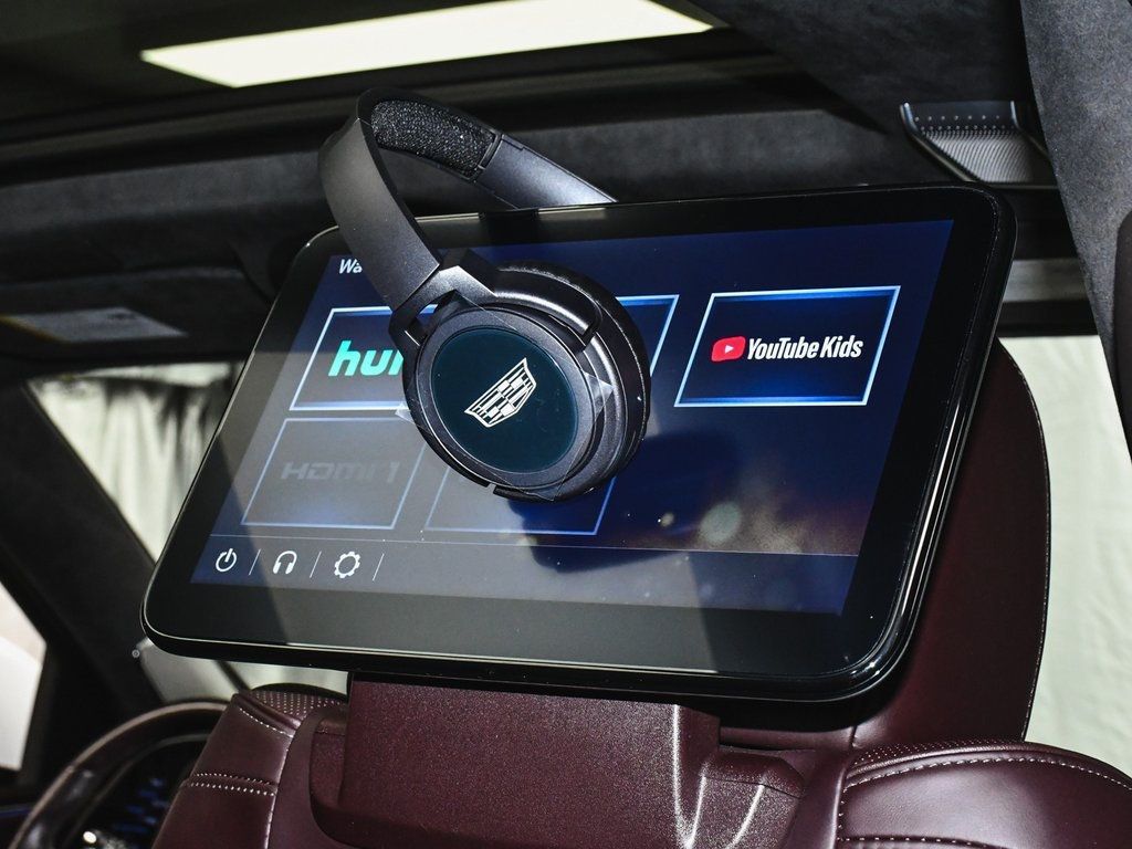 2023 Cadillac Escalade V-Series photo 38