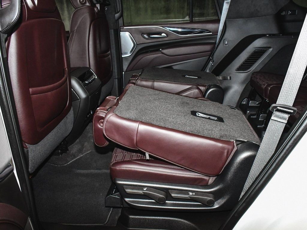 2023 Cadillac Escalade V-Series photo 39
