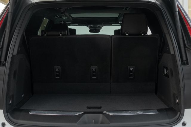 2023 Cadillac Escalade V-Series - 22941746 - 23
