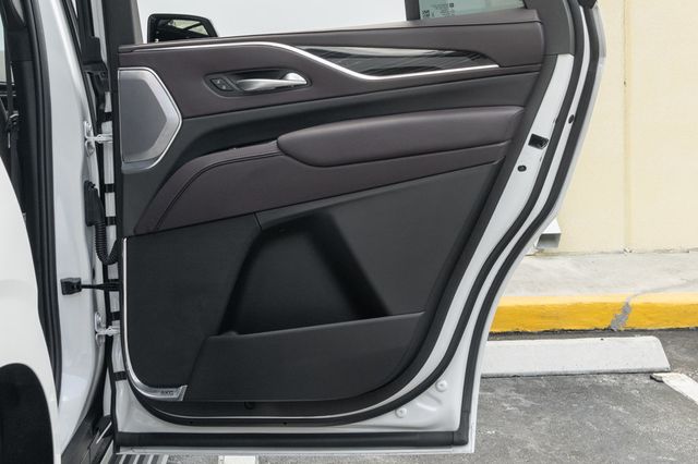 2023 Cadillac Escalade V-Series - 22941746 - 33