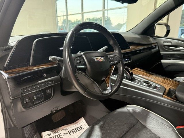 2023 Cadillac Escalade ESV Premium Luxury photo 13