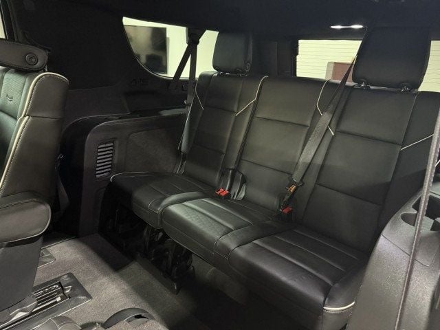 2023 Cadillac Escalade ESV 4WD 4dr Premium Luxury - 22902685 - 25