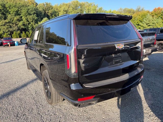 2023 Cadillac Escalade ESV