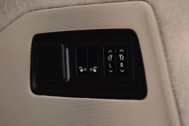 2023 Cadillac Escalade ESV 4WD 4dr Premium Luxury Platinum - 22969156 - 25