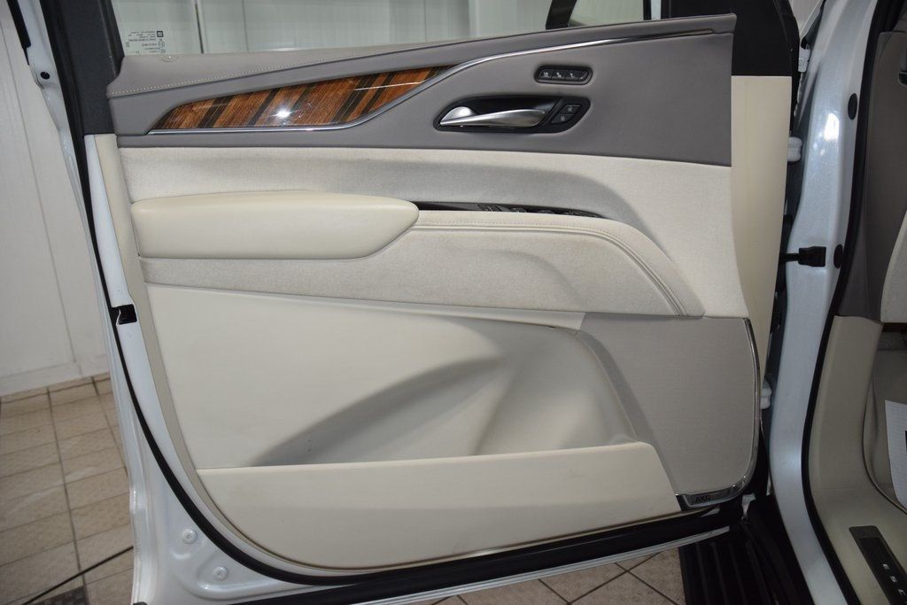 2023 Cadillac Escalade ESV 4WD 4dr Premium Luxury Platinum - 22969156 - 48