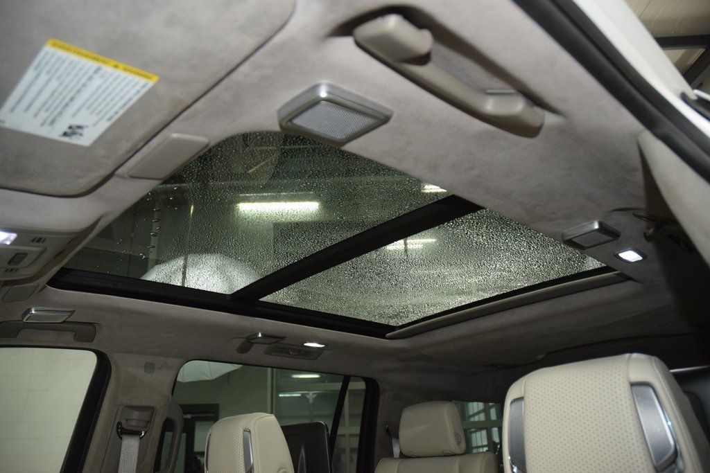 2023 Cadillac Escalade ESV 4WD 4dr Premium Luxury Platinum - 22969156 - 50