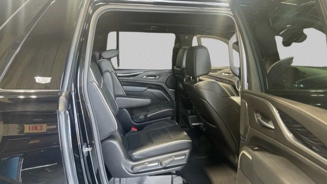 2023 Cadillac Escalade ESV 4WD 4dr Sport - 22998498 - 11