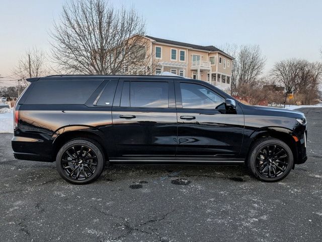 2023 Cadillac Escalade ESV 4WD 4dr Sport - 22982589 - 3