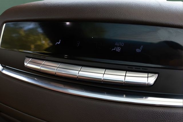 2023 Cadillac Escalade ESV 4WD 4dr Sport - 23034322 - 31