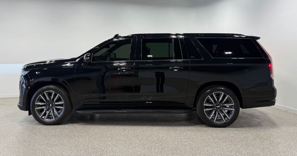 2023 Cadillac Escalade ESV 4WD 4dr Sport Platinum - 23098682 - 9
