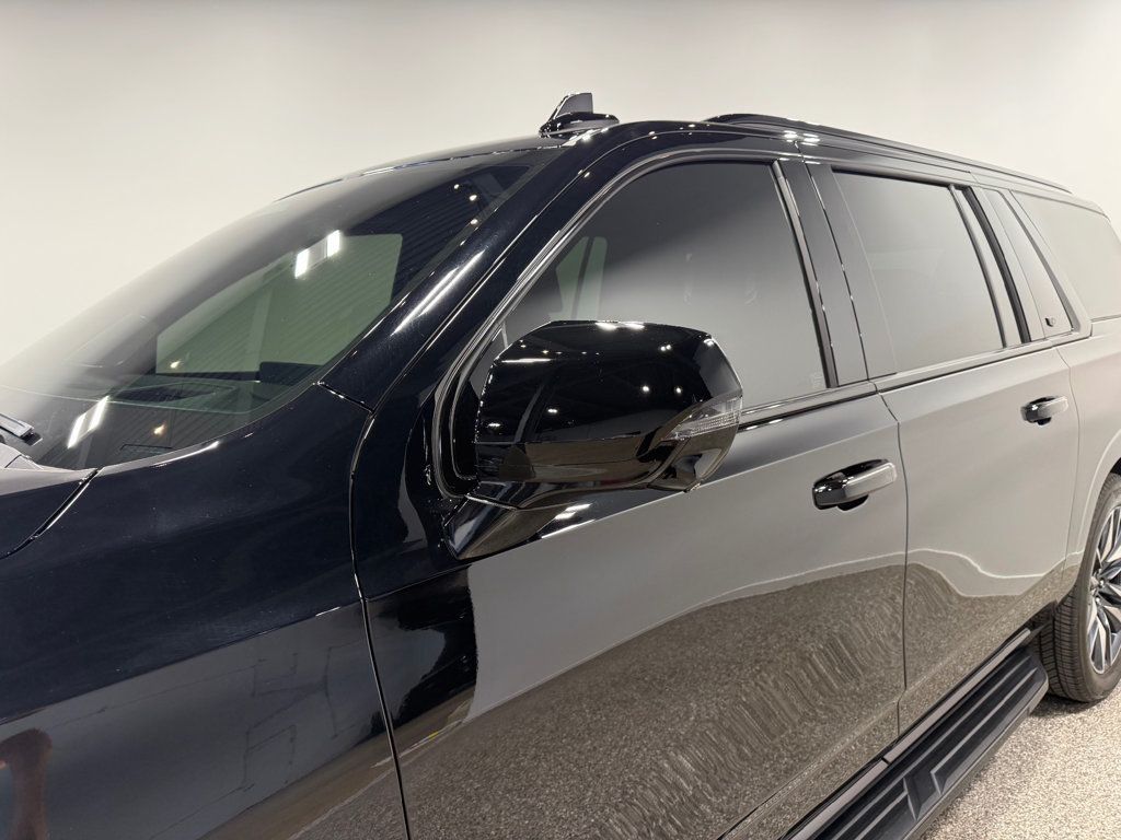 2023 Cadillac Escalade ESV 4WD 4dr Sport Platinum - 23098682 - 1