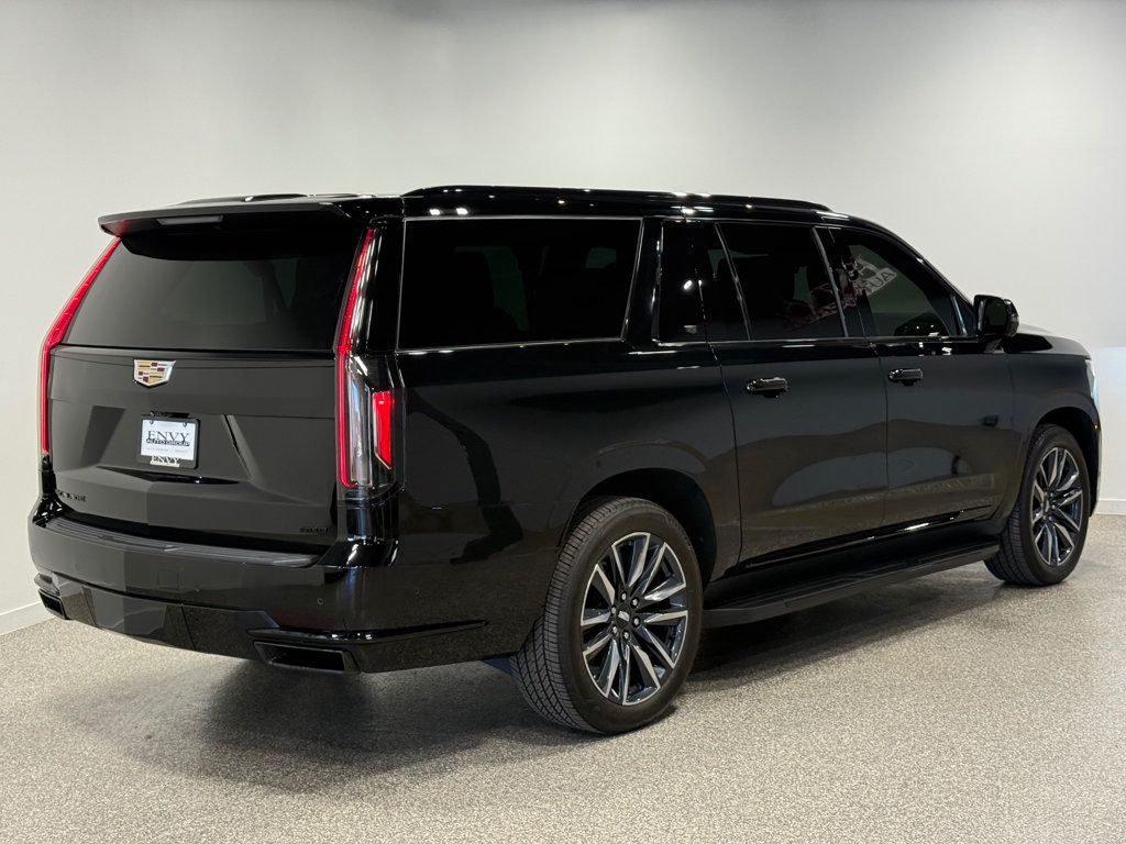 2023 Cadillac Escalade ESV 4WD 4dr Sport Platinum - 23098682 - 22