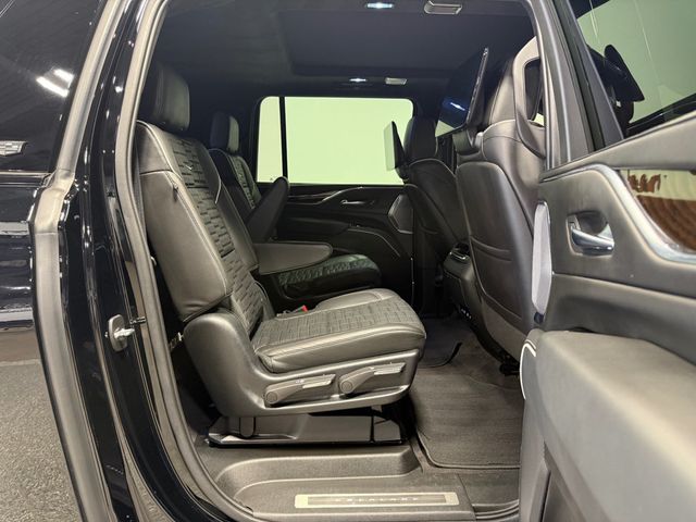 2023 Cadillac Escalade ESV 4WD 4dr Sport Platinum - 23098682 - 42