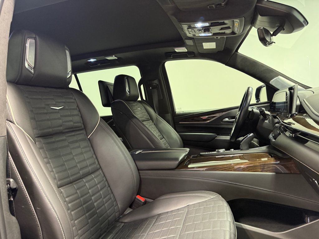 2023 Cadillac Escalade ESV 4WD 4dr Sport Platinum - 23098682 - 45