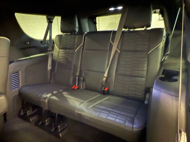 2023 Cadillac Escalade ESV 4WD 4dr Sport Platinum - 23098682 - 65