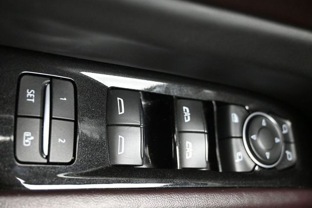 2023 Cadillac Escalade ESV 4WD 4dr Sport Platinum - 23040122 - 15