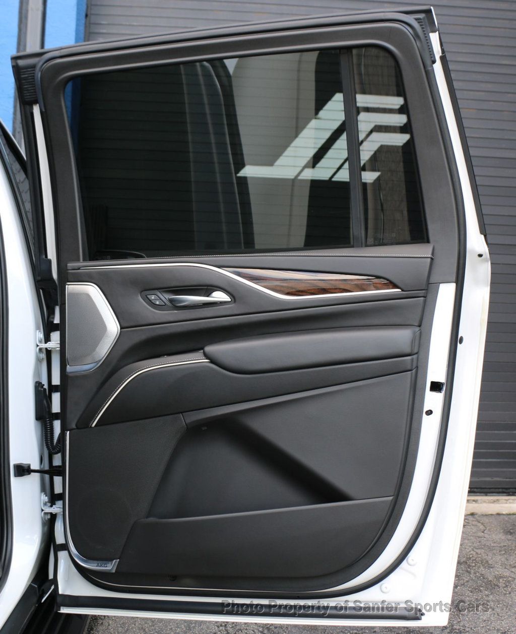 2023 Cadillac Escalade ESV 4WD 4dr Sport Platinum - 22419260 - 20