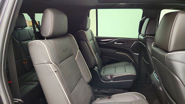 2023 Cadillac Escalade ESV 4WD 4dr Sport w/ Touring Package & Retractable Steps - 23044980 - 23