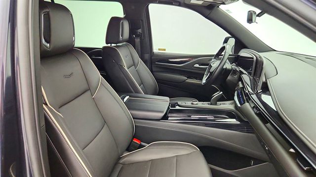 2023 Cadillac Escalade ESV 4WD 4dr Sport w/ Touring Package & Retractable Steps - 23044980 - 24