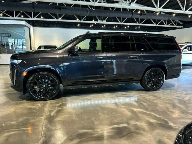 2023 Cadillac Escalade ESV 4WD/Sport/OnyxPkg/TouringPkg/SuperCruise/AirRideSuspension/NAV - 22764019 - 1