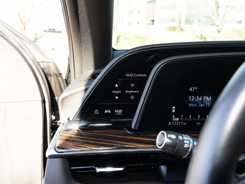 2023 Cadillac Escalade ESV ESV, Premium Luxury, Only 12,000 Miles!! Super Cruise,  - 22970701 - 34