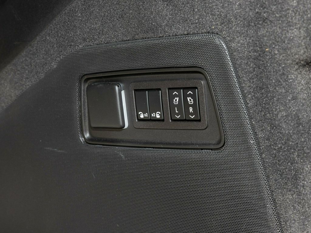 2023 Cadillac Escalade ESV ESV, Premium Luxury, Only 12,000 Miles!! Super Cruise,  - 22970701 - 61