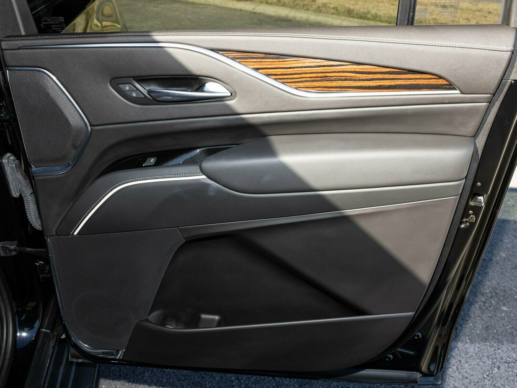 2023 Cadillac Escalade ESV ESV, Premium Luxury, Only 12,000 Miles!! Super Cruise,  - 22970701 - 70