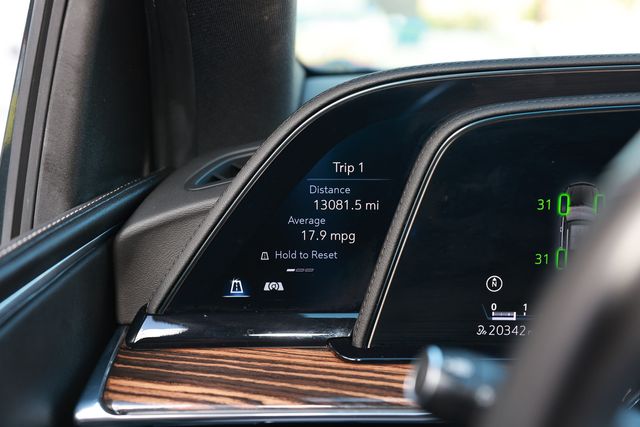 2023 Cadillac Escalade ESV RWD 4dr Luxury - 22935185 - 35