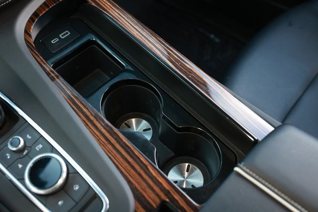 2023 Cadillac Escalade ESV RWD 4dr Luxury - 22935185 - 46