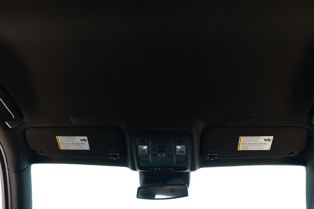 2023 Cadillac Escalade ESV RWD 4dr Luxury - 23026244 - 31