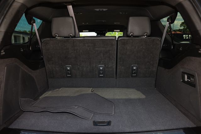 2023 Cadillac Escalade ESV RWD 4dr Luxury - 23026244 - 32