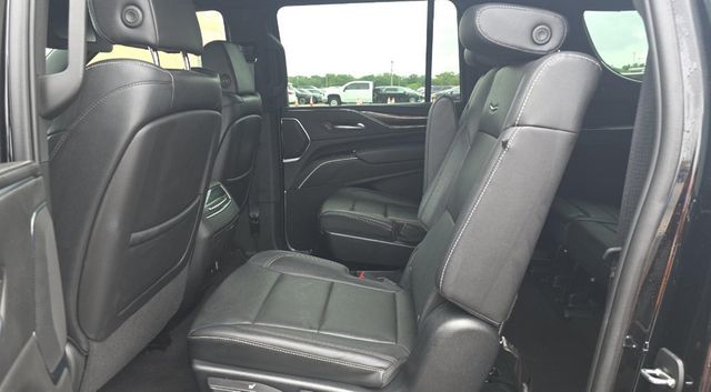 2023 Cadillac Escalade ESV RWD 4dr Luxury - 23026244 - 6