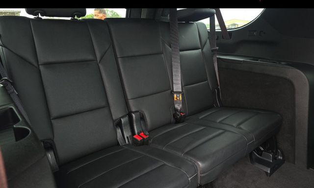 2023 Cadillac Escalade ESV RWD 4dr Luxury - 23026244 - 7