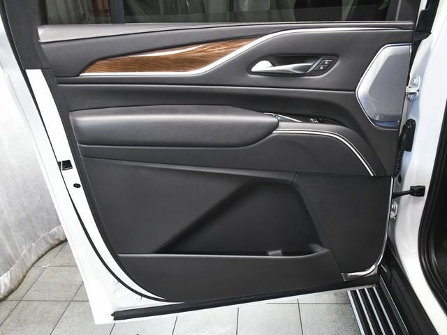 2023 Cadillac Escalade ESV Sport Platinum - 23030025 - 11