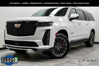 2023 Cadillac Escalade ESV