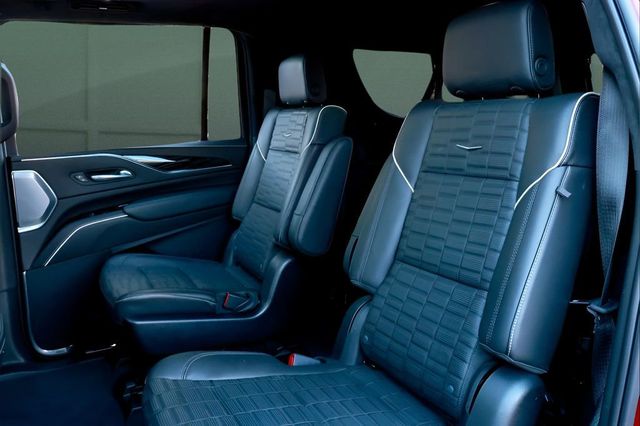 2023 Cadillac Escalade ESV V-Series - 23021308 - 19