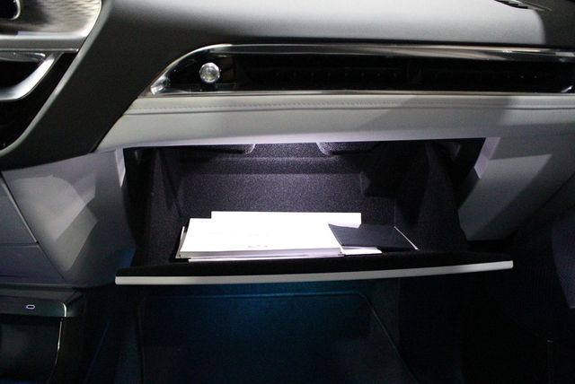 2023 Cadillac LYRIQ RWD 4dr Luxury - 22938497 - 42