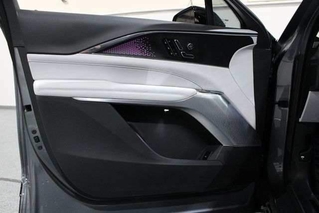 2023 Cadillac LYRIQ RWD 4dr Luxury - 22938497 - 51