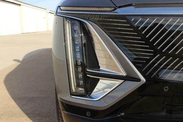 2023 Cadillac LYRIQ RWD 4dr Luxury - 22938497 - 7