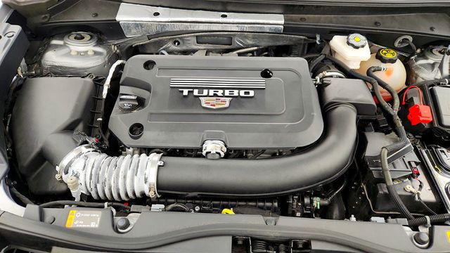 2023 Cadillac XT4 4dr Luxury - 22975331 - 23