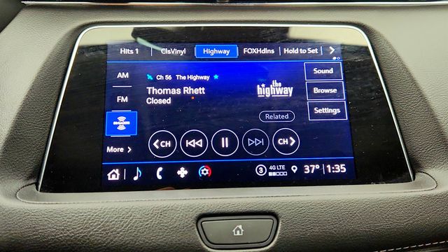 2023 Cadillac XT4 4dr Luxury w/ Power Sunroof + Cold Weather & Driver Assist. Pkgs - 22967979 - 18