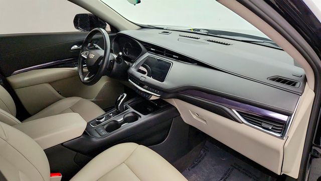 2023 Cadillac XT4 4dr Luxury w/ Power Sunroof + Cold Weather & Driver Assist. Pkgs - 22967979 - 25