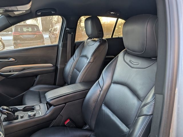 2023 Cadillac XT4 AWD 4dr Premium Luxury - 23025561 - 11