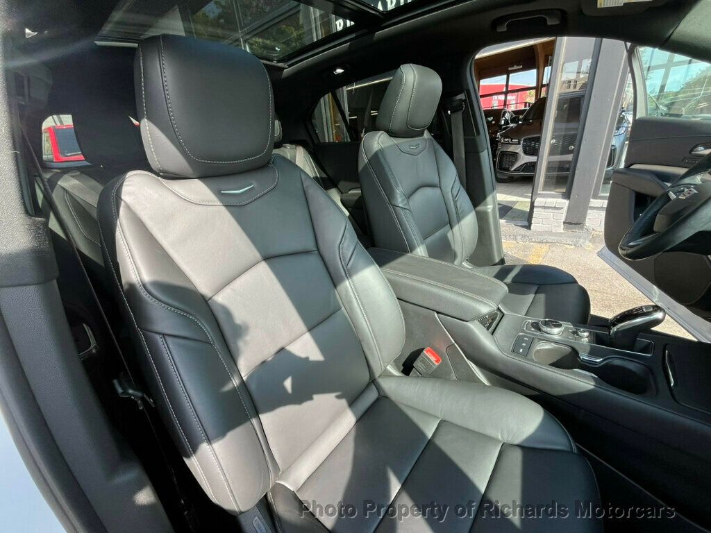 2023 Cadillac XT4 Premium Luxury photo 17