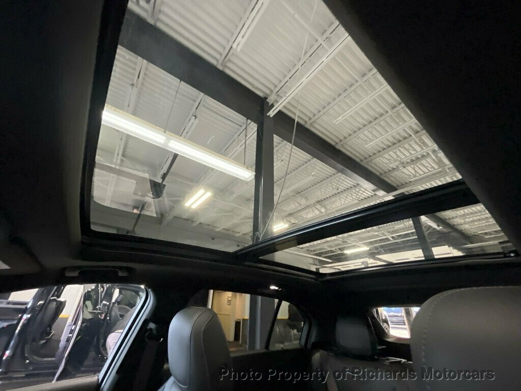 2023 Cadillac XT4 Premium Luxury photo 19
