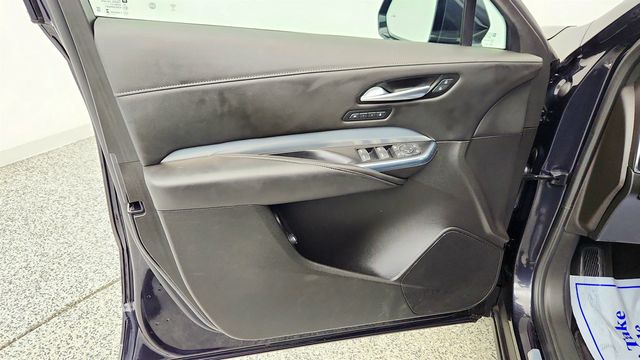 2023 Cadillac XT4 AWD 4dr Premium Luxury w/ Power Sunroof & CUE Navigation - 23019568 - 10