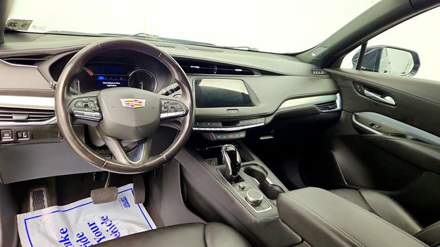 2023 Cadillac XT4 AWD 4dr Premium Luxury w/ Power Sunroof & CUE Navigation - 23019568 - 12