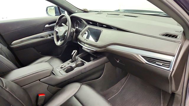 2023 Cadillac XT4 AWD 4dr Premium Luxury w/ Power Sunroof & CUE Navigation - 23019568 - 25