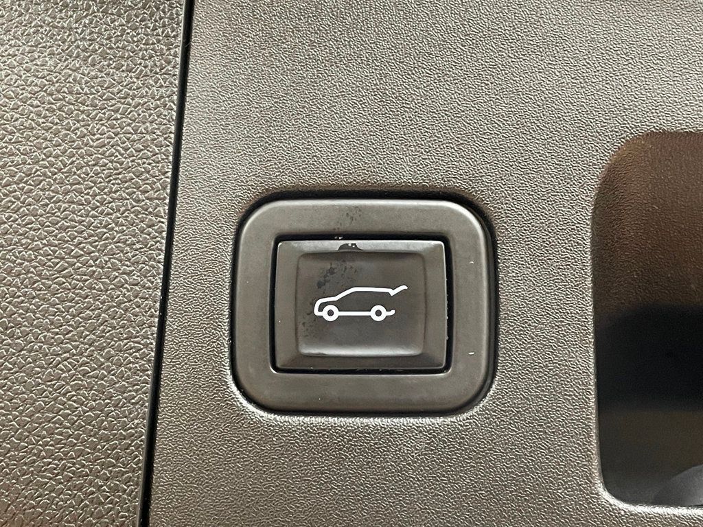 2023 Cadillac XT4 AWD 4dr Sport - 22957272 - 22