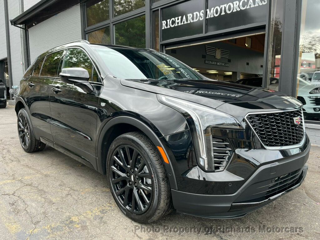 2023 Cadillac XT4 AWD 4dr Sport - 22605638 - 0